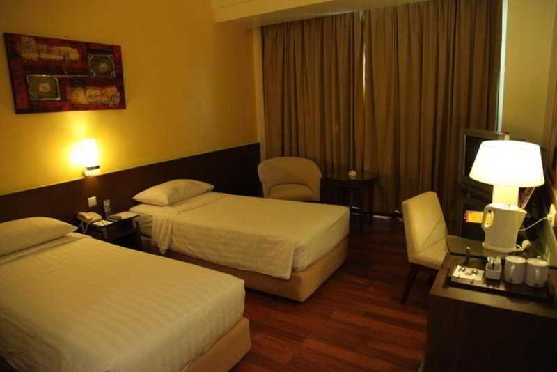 Ibis Malioboro Ξενοδοχείο Γιογκιακάρτα Εξωτερικό φωτογραφία