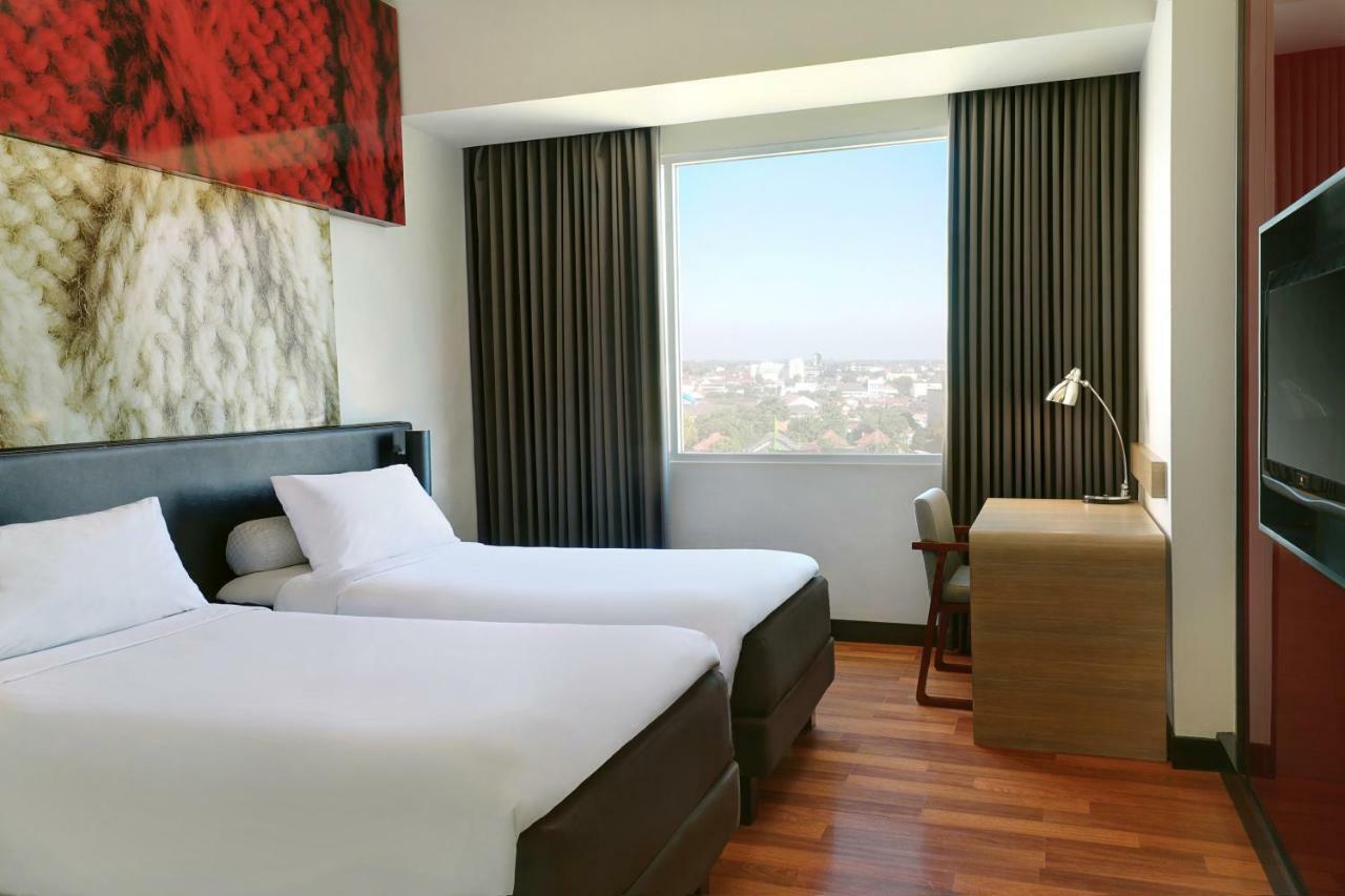 Ibis Malioboro Ξενοδοχείο Γιογκιακάρτα Εξωτερικό φωτογραφία