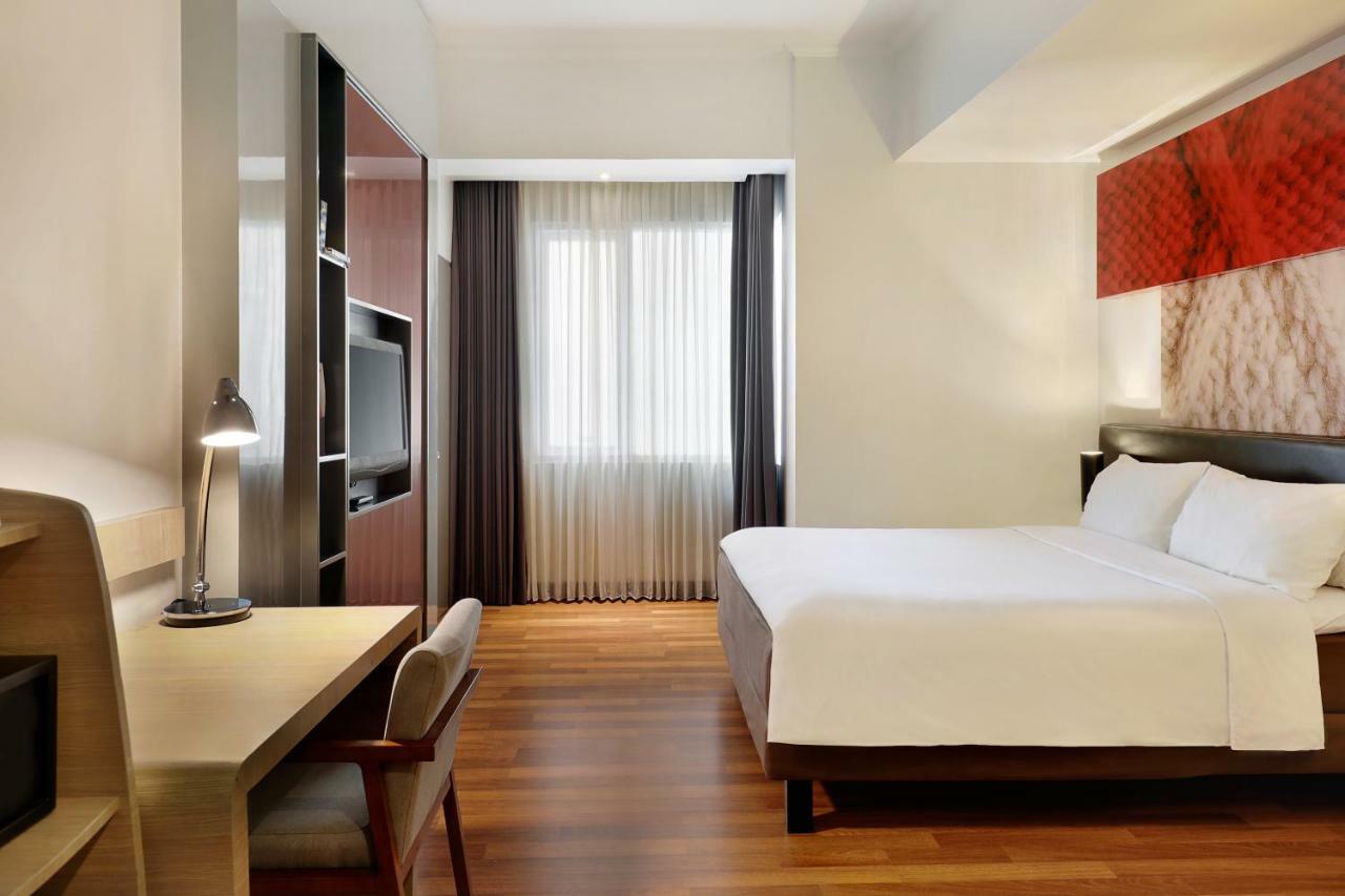 Ibis Malioboro Ξενοδοχείο Γιογκιακάρτα Εξωτερικό φωτογραφία