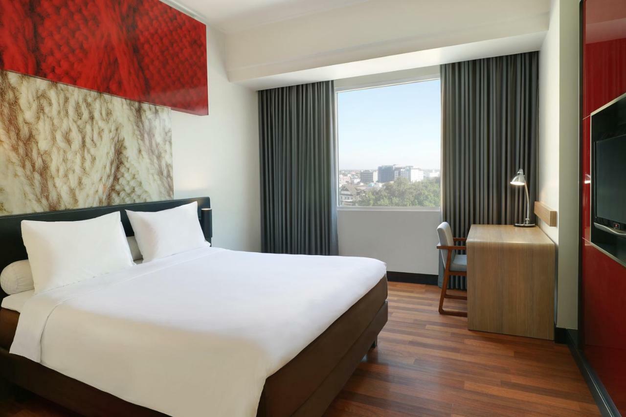 Ibis Malioboro Ξενοδοχείο Γιογκιακάρτα Εξωτερικό φωτογραφία